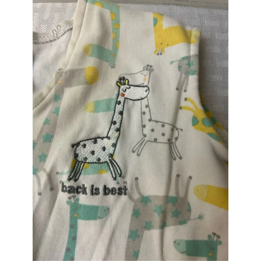 Halo Sleep sack green giraffes M 6-9m  100 cotton (discoloration around the neck